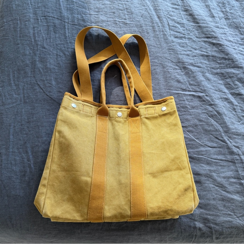 Alex Mill The Perfect Weekday Tote in Golden Khaki - Picture 2 of 11